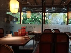 -吴越荣记苏州菜·松鼠桂鱼100%活鱼现做(斜塘老街店)