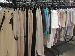 -三福时尚(三峡广场华夏银座店)