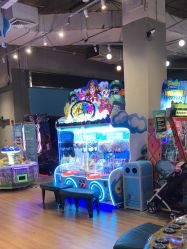 -探奇乐园蹦床公园(日月广场店)