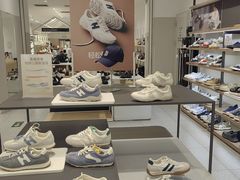 -hotwind热风(悠唐店)