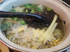 -柴爿巷·香酥鸡&馄饨(复兴中路店)