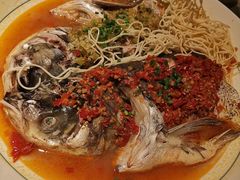 章吴记双味鱼头-章吴记喜瑞餐厅(东东城店)