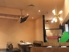 大堂-骨捞专家·金华砂锅(西田城购物中心店)