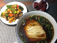 酱爆牛蛙面-十面春风·江南面馆(崇宁路店)