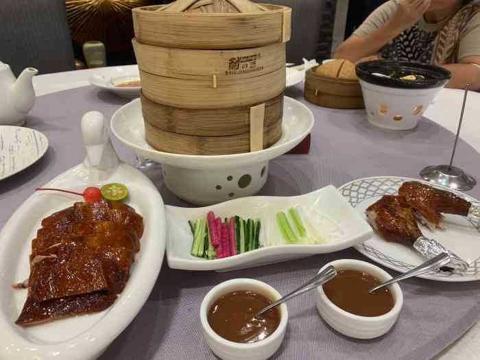 观海酒家(蛇口广场店)-"圣诞节的时候跟女朋友一起去吃晚饭,因为提.