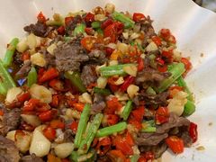 白鹭村变黄牛肉-费大厨辣椒炒肉(万家丽一店)