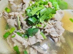 -大众跷脚牛肉馆·非遗传承单位(峨眉山店)