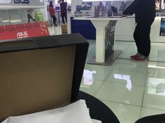 -颐高数码广场(邯郸路店)