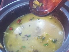 -周鱼小馆石锅酸菜鱼(活力汇店)