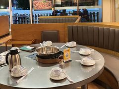 -胡须佬鸡煲四季火锅店(石厦西村直营店)