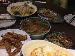 -梧桐树下(云锦世家店)