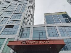 -大连星海皇冠假日酒店