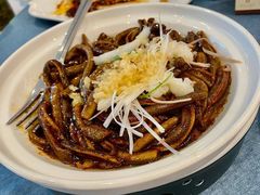 -满江红四季餐厅 · 国家五钻级酒家(新纪元大酒店店)