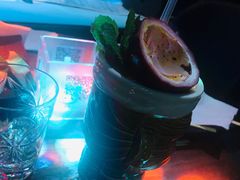 -TZ House音乐现场(来福士中心店)