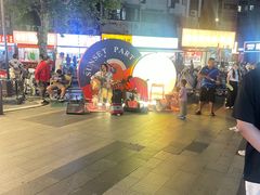 -吾悦广场(南京鼓楼店)