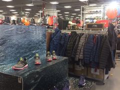 -上品折扣(回龙观店)