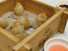 上海灌汤小笼包-君德澜酒家·创意粤菜(金山谷店)