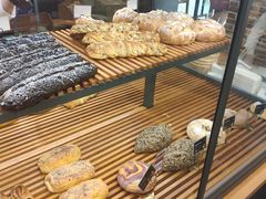 -焙丽拾光(麦凯乐直营店)