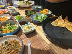 -明洞阿姨·韩式酱蟹烤肉·创意料理(三元桥店)