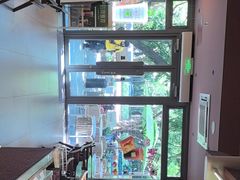 -奈雪的茶(华侨城创意园店)