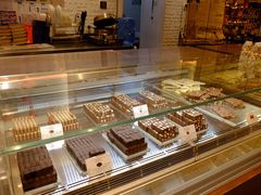 -VENCHI 闻绮(北京国贸商城店)