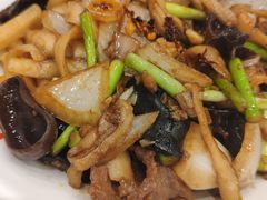 -顺溜·手工刀削面·黑金店(铜锣湾店)