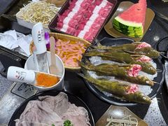 -宽板凳老灶火锅(台湾街店)