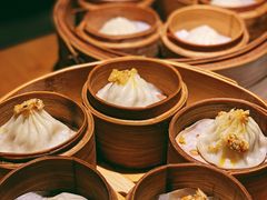 蟹粉小笼汤包-南小馆(迪士尼小镇店)
