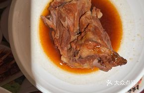 Braised Pork Bones in Sauce