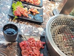 -啊美丽炭火烤肉(滑翔一店)