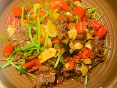 18秒小炒黄牛吊龙-乔街深夜食堂·小龙虾·高压锅生蚝(杭州总店)