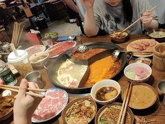 -萍姐火锅·公路夜市(武汉首店)