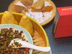 -有红鸡毛店·川菜(建设路店)