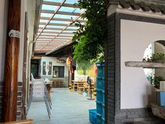-李东农庄(中南百草园地标店)