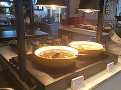 -松咖啡自助餐厅·松北香格里拉