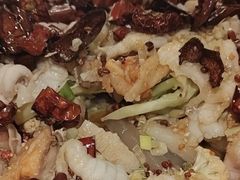 -小鱼小牛·鱼牛干锅·脆鱼火锅(世欧广场店)