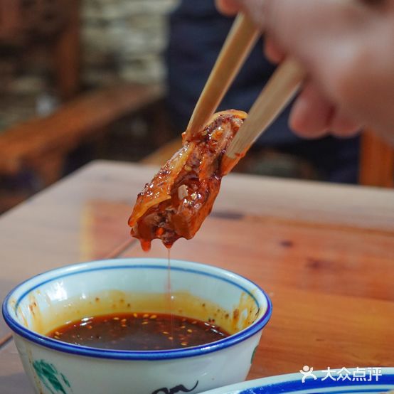 天全特色名小吃椒麻鸡