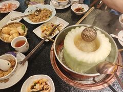 -得意咚瓜·顺德鱼生·冬瓜火锅(深圳首店)