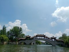 -湖光月色临湖音乐餐厅(台儿庄古城店)