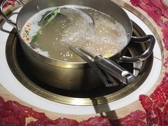 -牛人日志·鲜牛肉骨汤火锅(万科里瑧店)