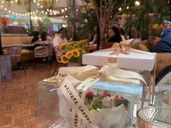-查特花园美食广场(西单大悦城店)