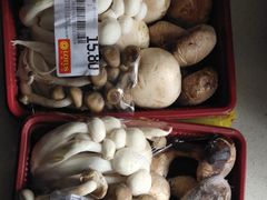 -卜蜂莲花(杨高南路店)
