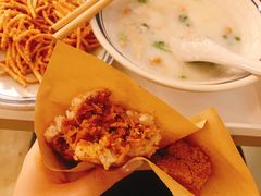 -正南齐北·老街糯米团(洪崖洞店)
