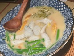 -荣家黄鱼面(前滩太古里店)