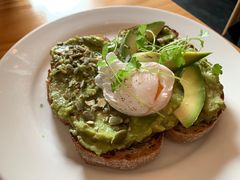 牛油果吐司-Egg•Allday Brunch(襄阳北路店)