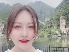 -尤尼克斯羽毛球主题馆