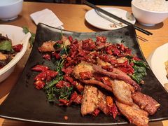 -隔壁老王·家常云南菜(花巷店)