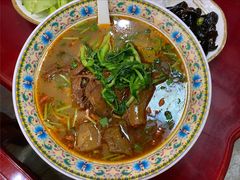 -金杨拉面王小吃面馆·牛三宝面·红烧牛肉粉