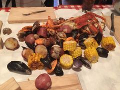 -The Crab Pot Seattle