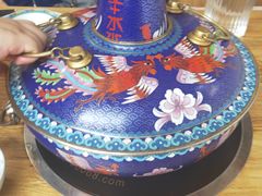 -毛辣果·贵州红酸汤牛肉火锅(西单店)